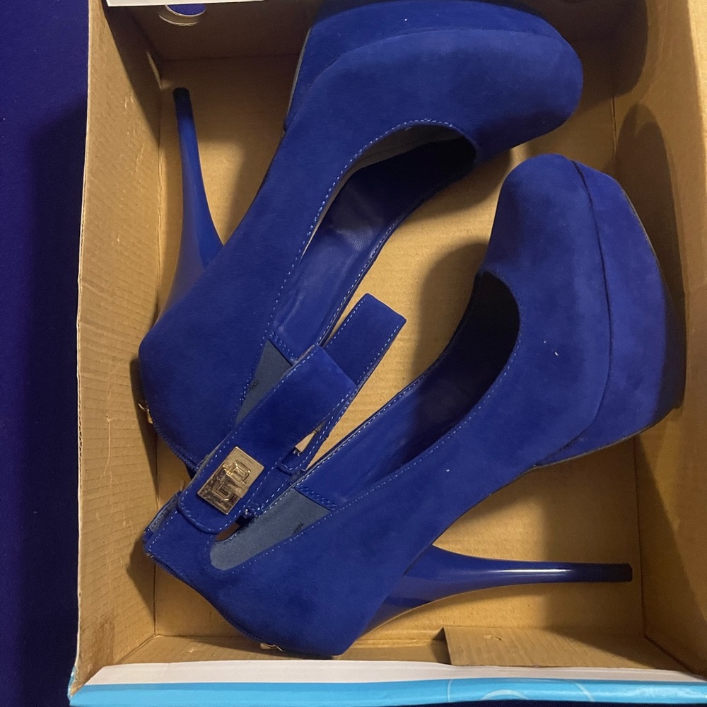 Women high heel pumps